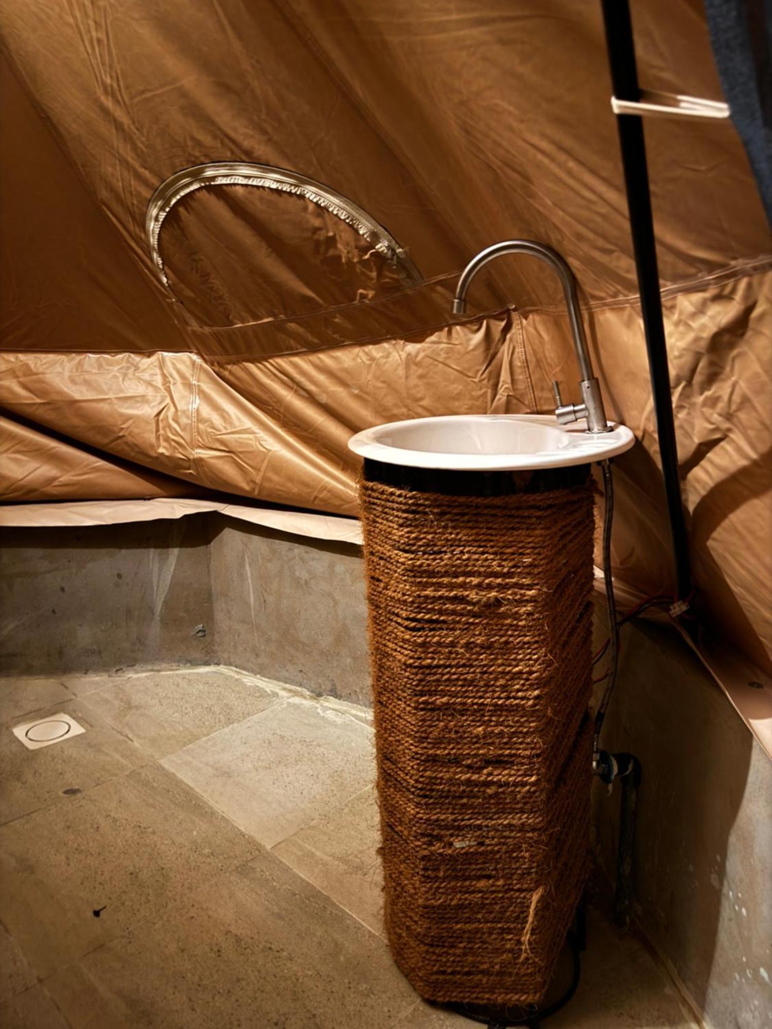 Desert Diamond Private New Camp Badīyah Esterno foto
